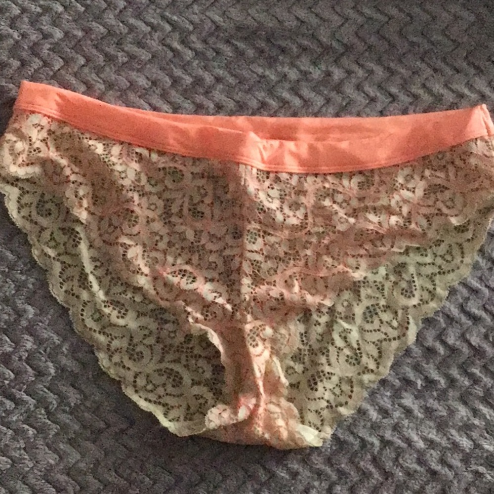 NWT - Victoria’s Secret peach colored ladies panty bikini cut - size XL
